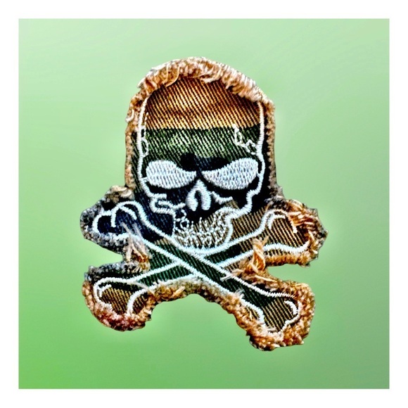 “Mohawk” Doggie Sweater. Size XS - Picture 9 of 10